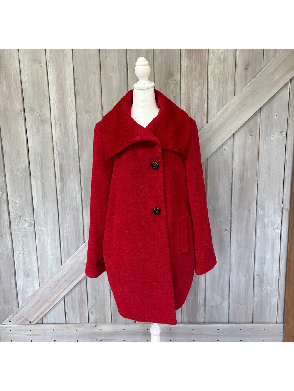 Classic Women's Red Bouclé Coat -  wool+alpaga - knee lenght - Size 38 - retro